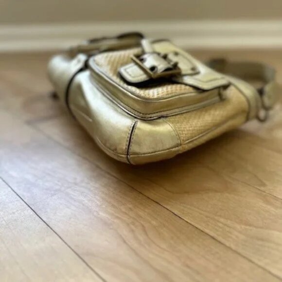 COACH LEGACY STRAW RAFFIA GOLD LEATHER SHOULDER HANDBAG PURSE - Picture 5 of 15